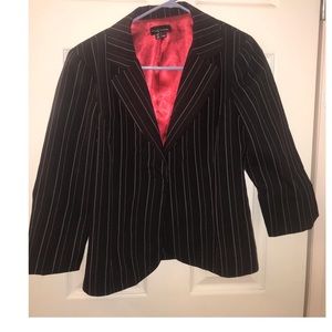 Striped women’s cropped blazer